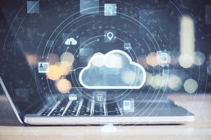 Die bestehende Nutzerverwaltung kann in Unternehmen, die damit beginnen, eine Cloud für ihre geschäftlichen Zwecke zu nutzen, durch hybrides Identitätsmanagement maßgeblich ausgedehnt werden